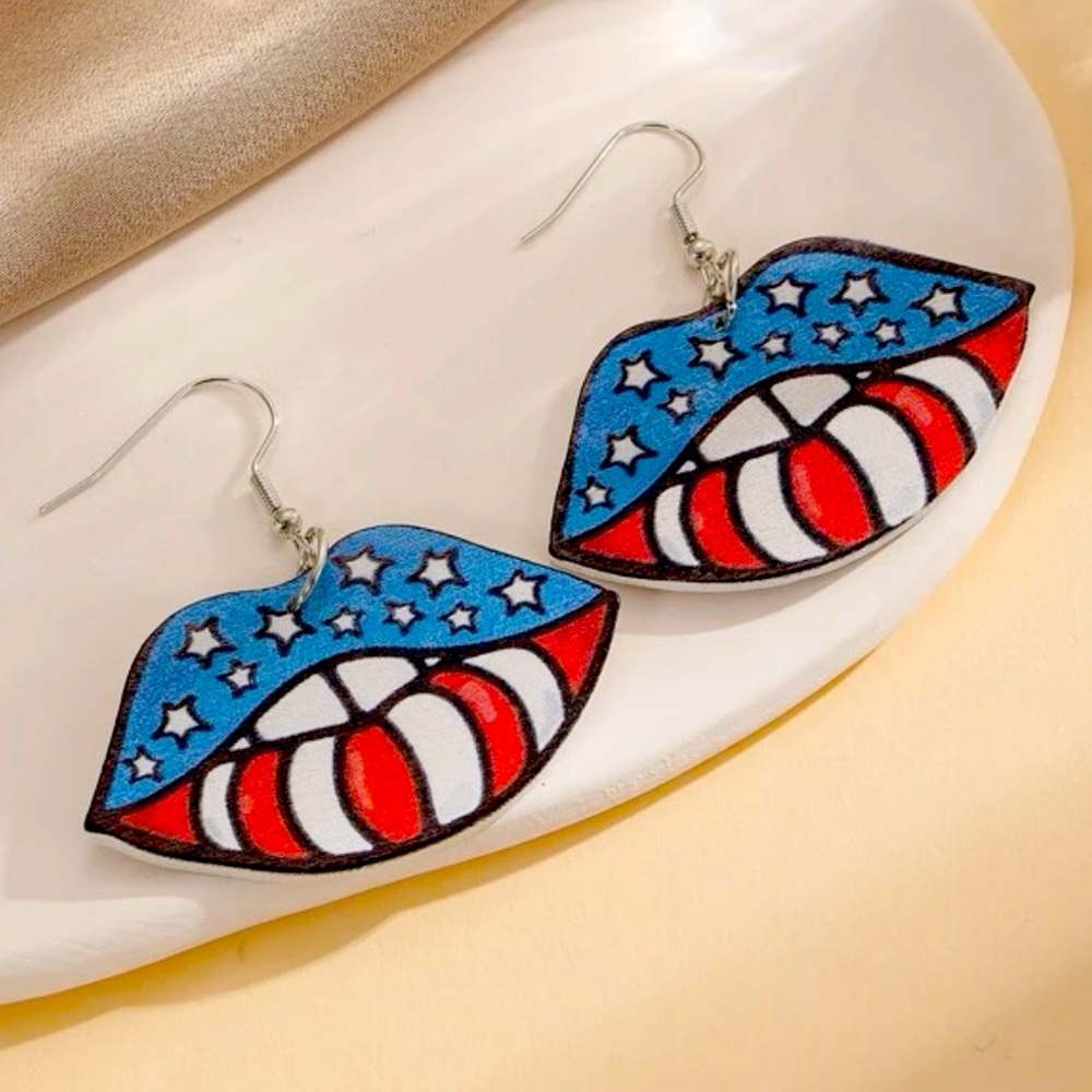 5/$25 NWT Boutique Patriotic Mouth Earrings American Red White Blue Stars Stripe